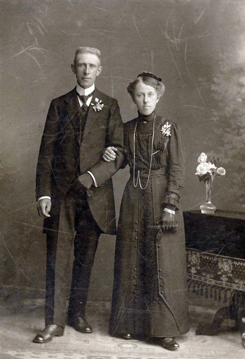 19150626-Pier-Haagsma-and-Minke-Bosma Pier Haagsma and Minke Bosma, 26 June 1915